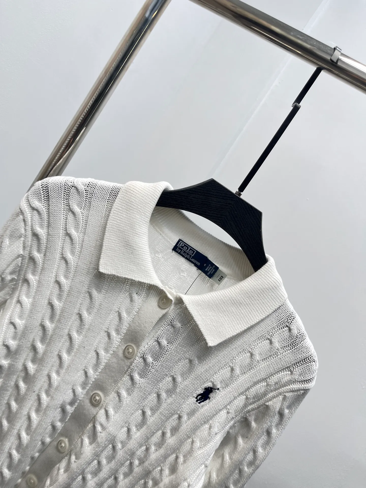 Detail P390